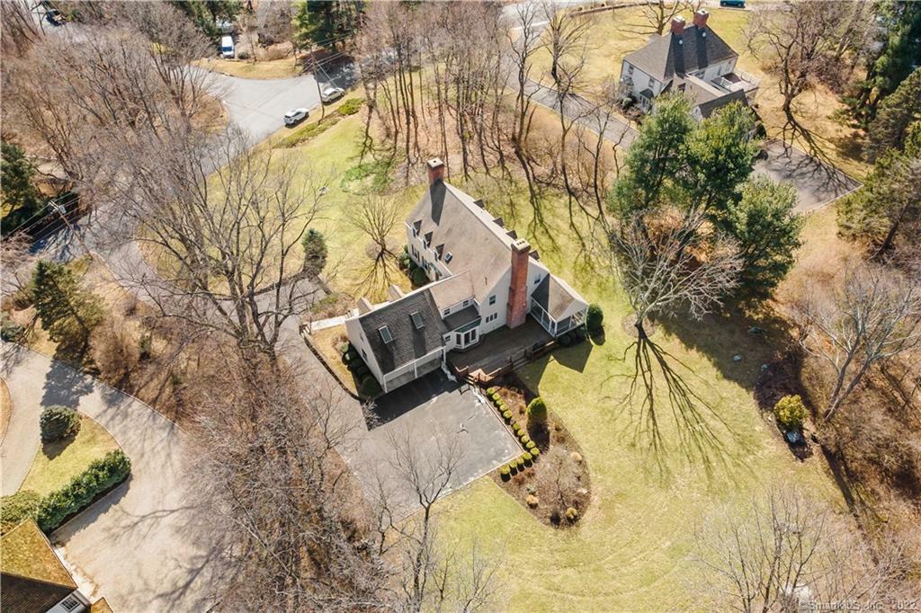 Property Photo:  62 Hemmelskamp Road  CT 06897 