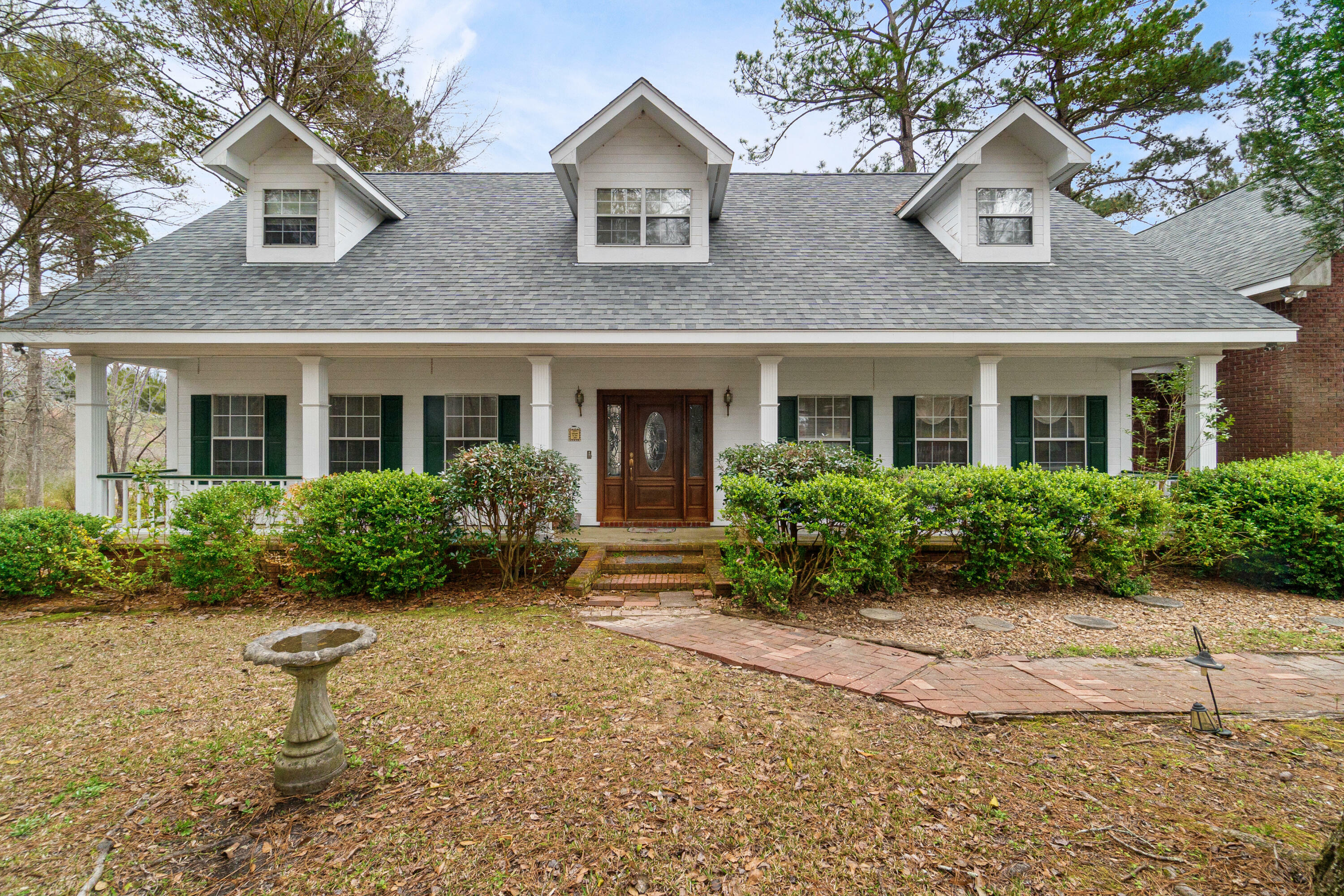 Property Photo: 30 Henry'S Place MS 39475