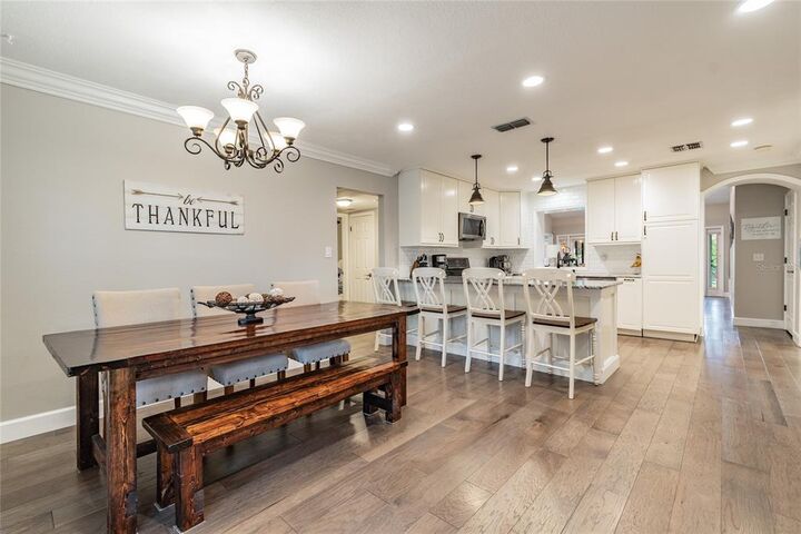 Property Photo: 4215 W Zelar Street FL 33629