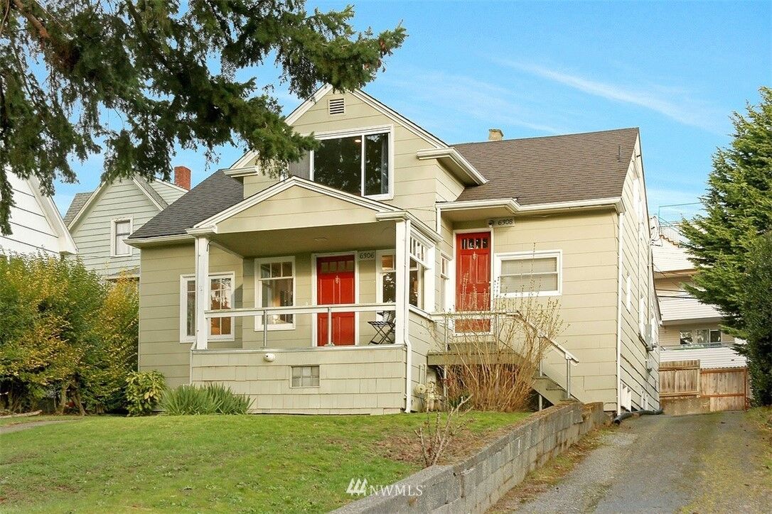 Property Photo: 6306 44th Avenue SW WA 98136