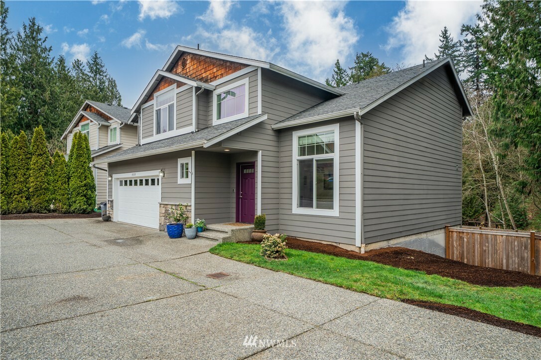 Property Photo:  18028 92nd Avenue NE  WA 98011 