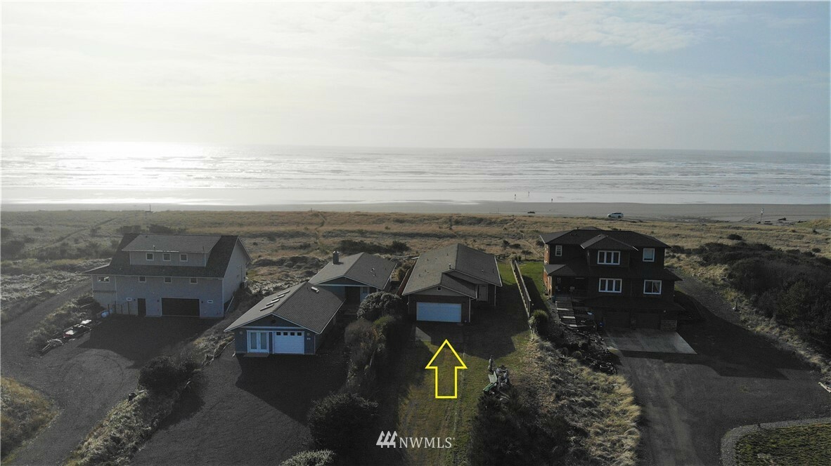 Property Photo:  4121 Seashore Avenue  WA 98595 