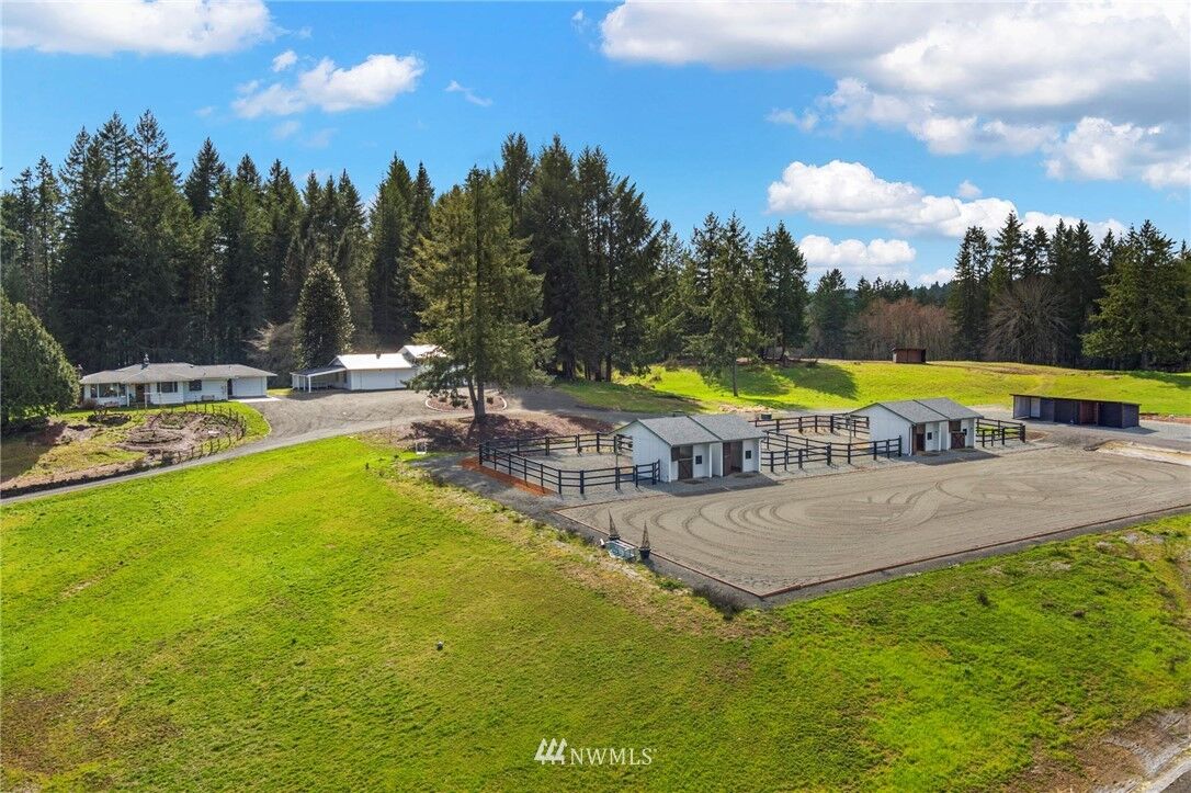 Property Photo: 13722 118th Avenue NW WA 98329