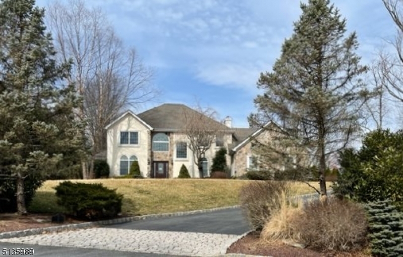 Property Photo:  2 Candlewick Dr  NJ 07082 