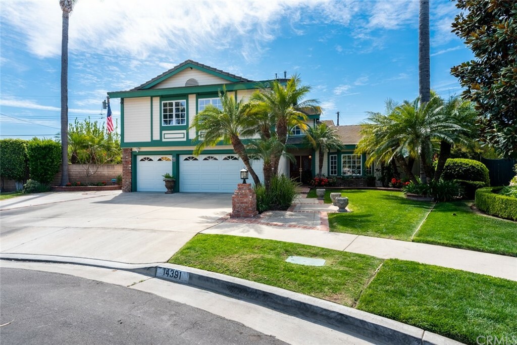 Property Photo: 14391 Rosewood Circle CA 92780
