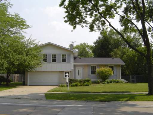 3135 Cherry Ln  Northbrook IL 60062 photo