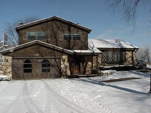 Property Photo:  2038 E Mulberry Lane  IL 60004 