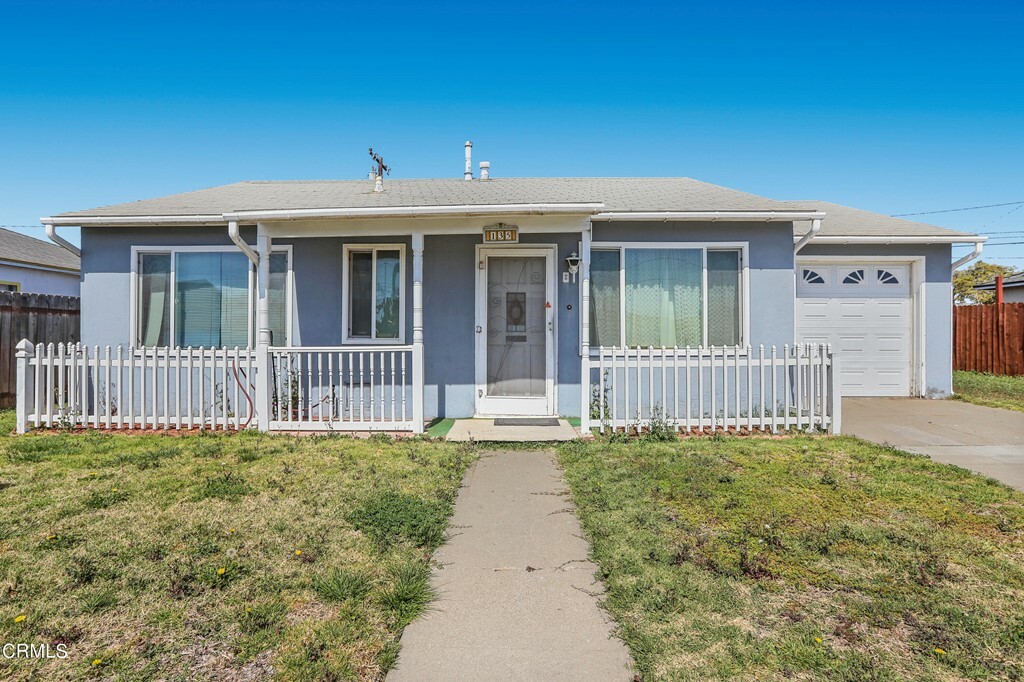 Property Photo:  135 James Avenue  CA 93033 