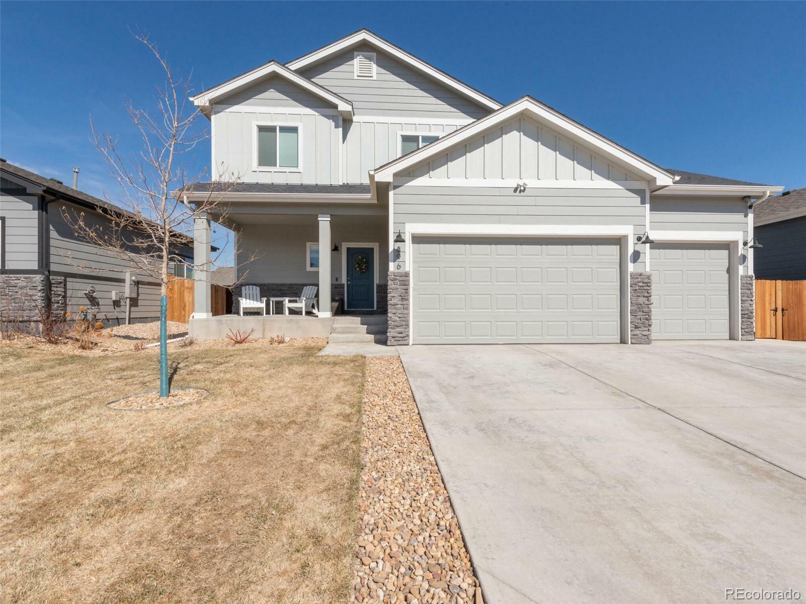 Property Photo:  896 S Prairie Drive  CO 80543 