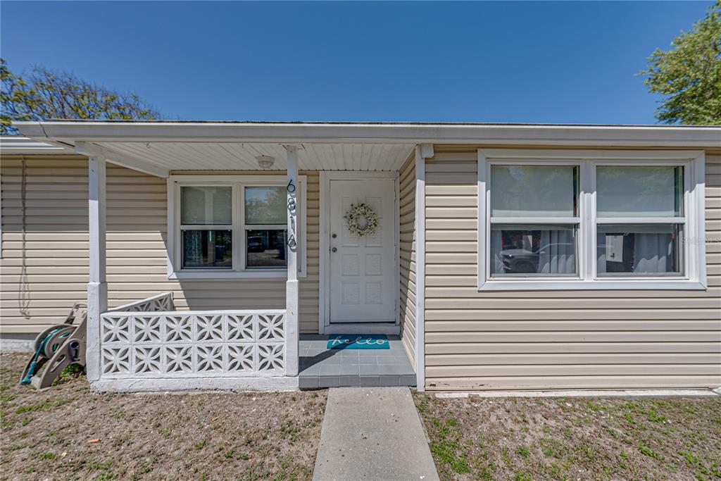 Property Photo: 6816 13th Street N FL 33702
