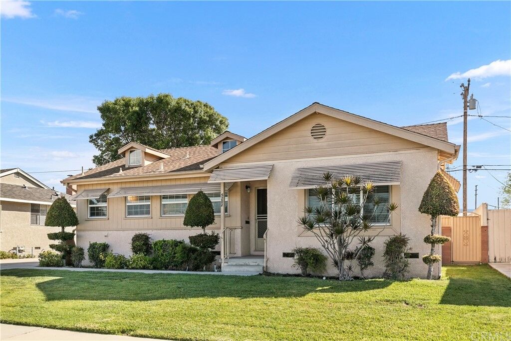 Property Photo: 5202 Stevely Avenue CA 90713