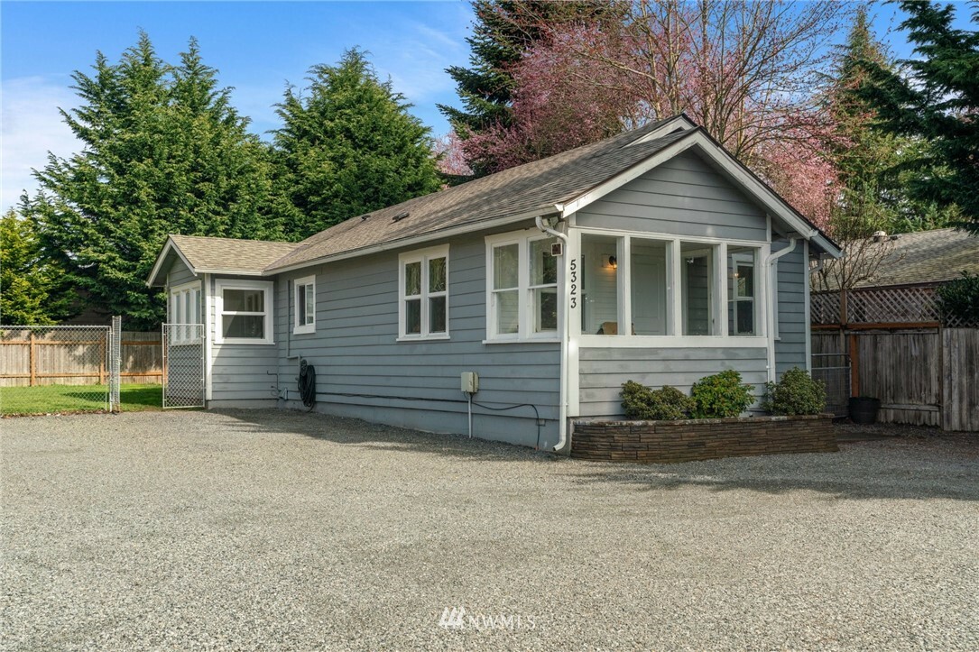 Property Photo: 5323 Sunnyside Boulevard WA 98720