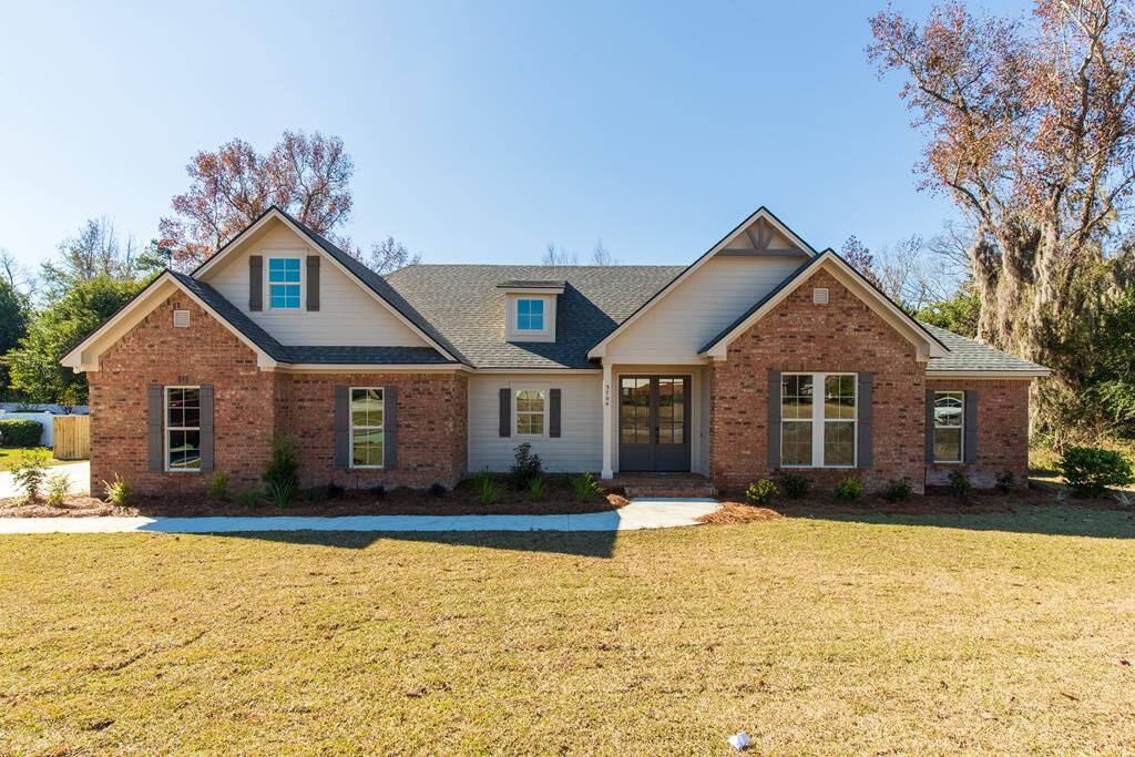 Property Photo:  3704 Bermuda Run Drive  GA 31605 