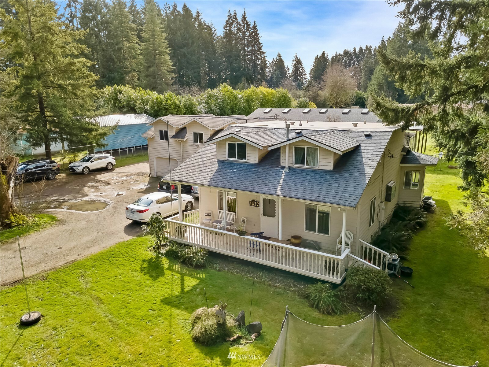 Property Photo:  1517 Lilly Road NE  WA 98506 