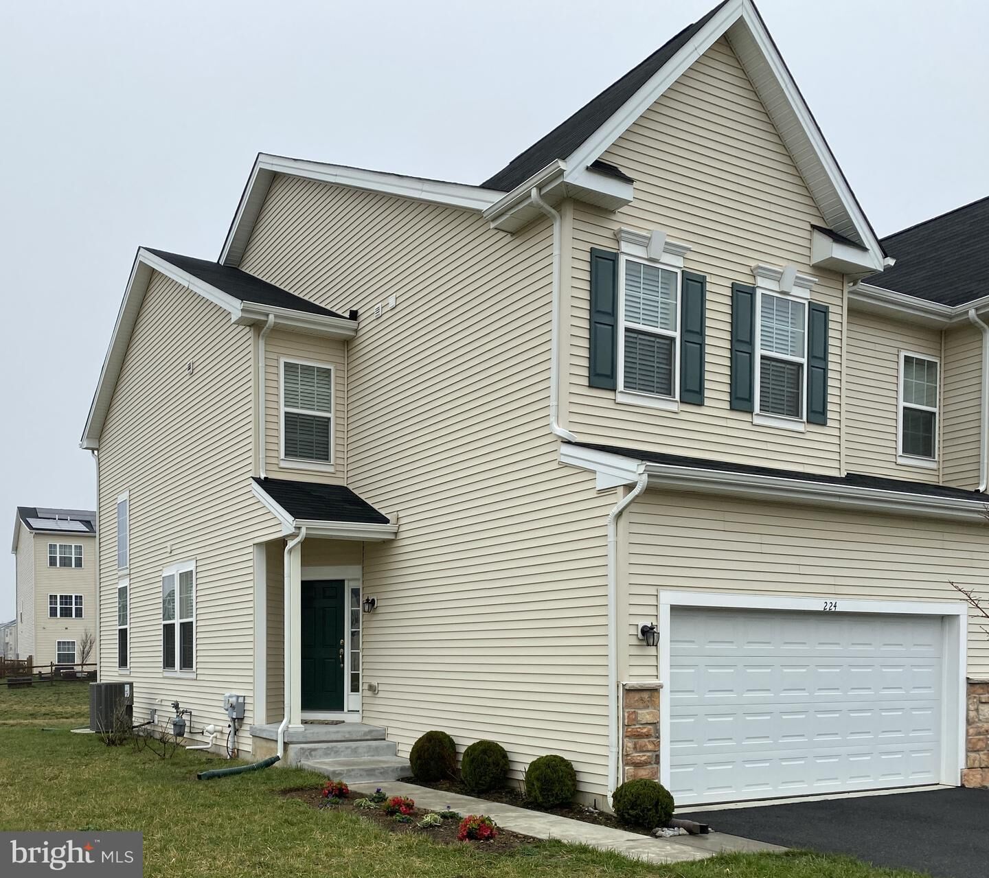 Property Photo: 224 Rossnakill Road DE 19709