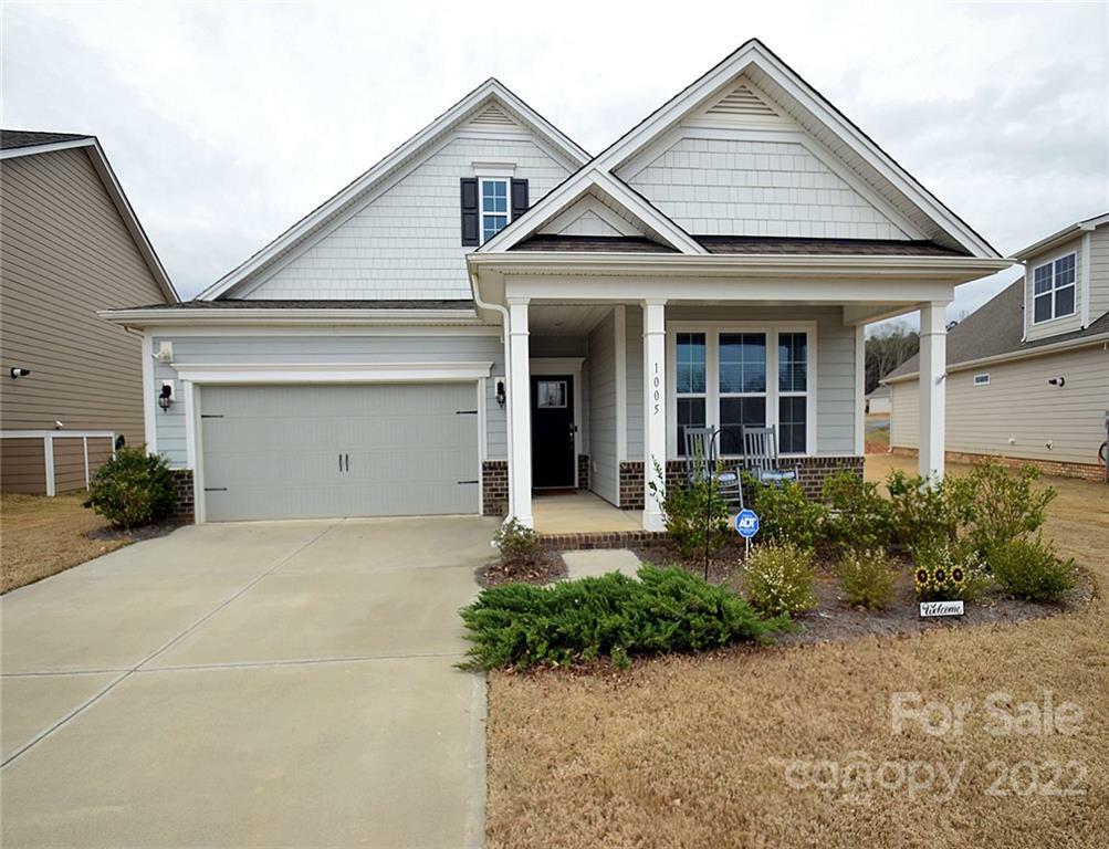 Property Photo:  1005 Eddisbury Cove  NC 28173 