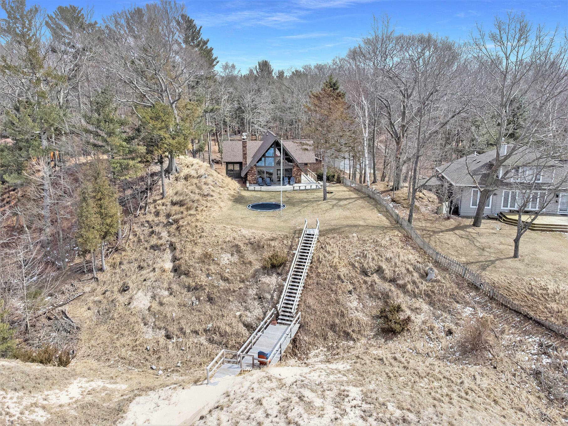 Property Photo: 5499 N Ridge Road MI 49449