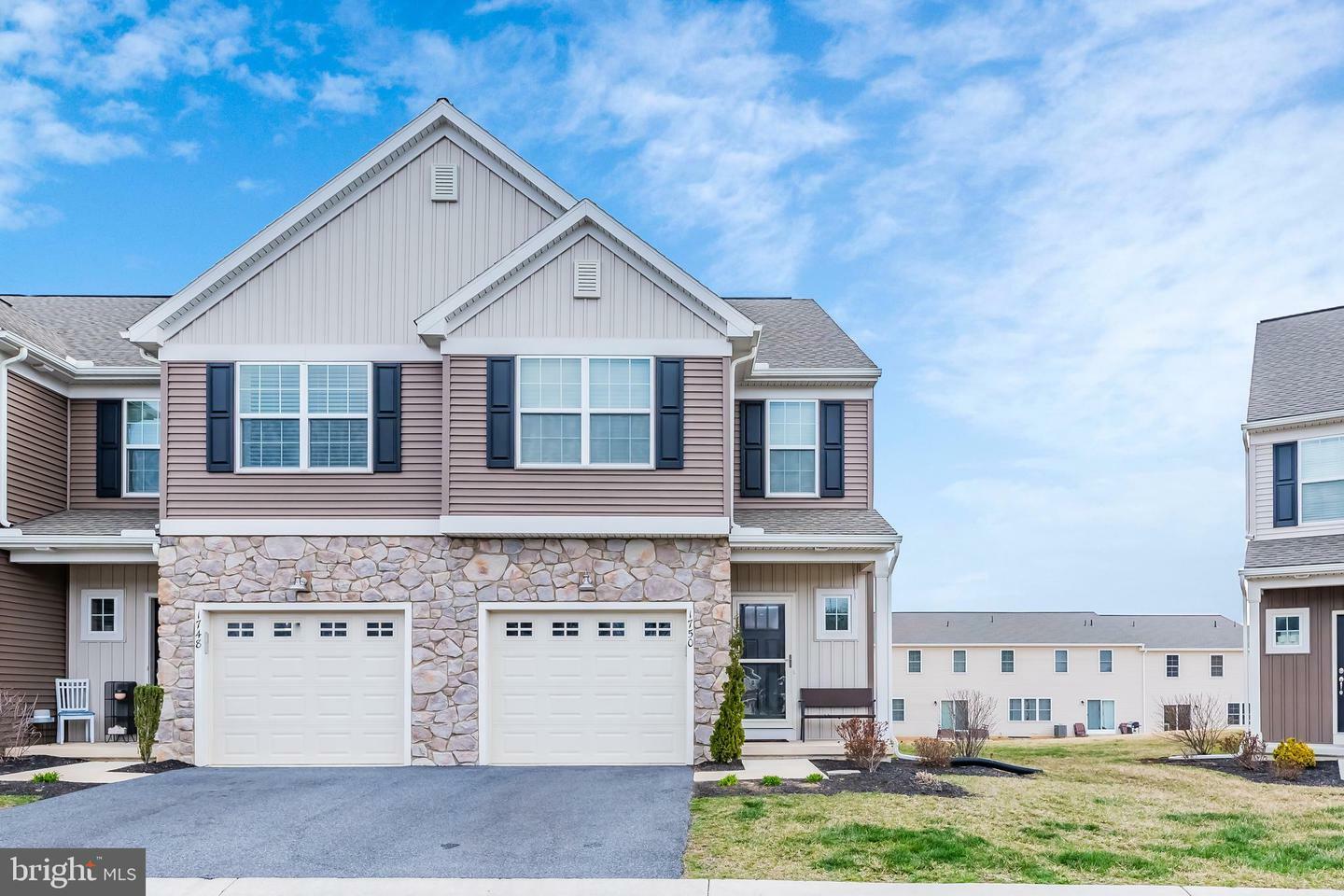 Property Photo: 1750 Fairbank Lane PA 17055