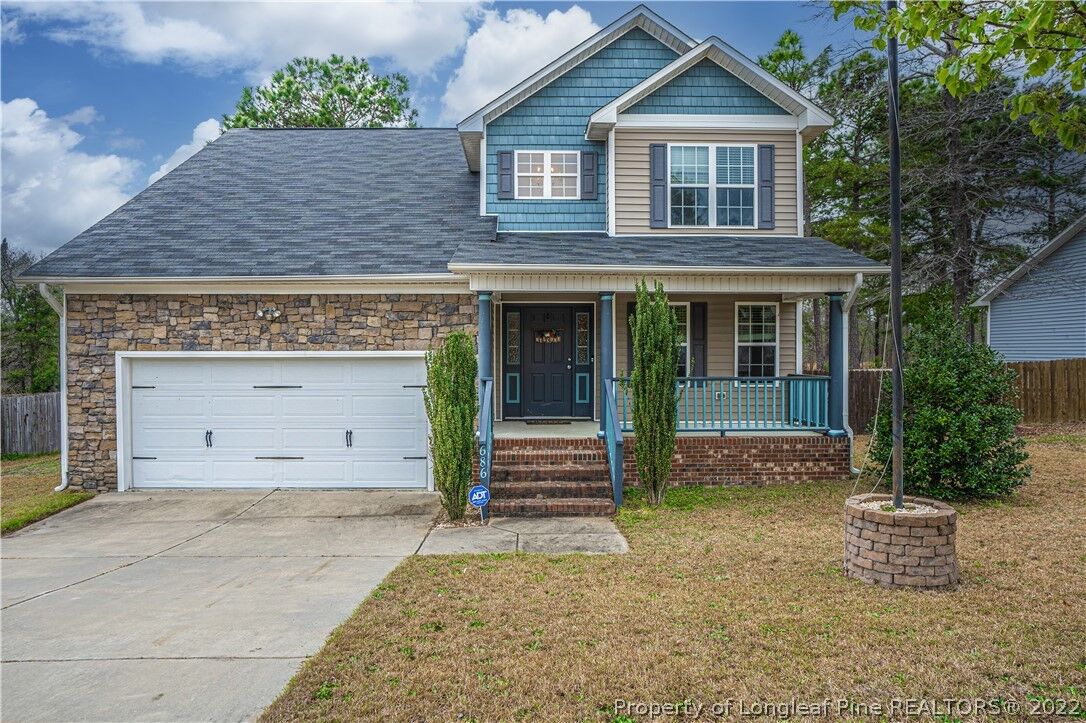 Property Photo:  686 Colonial Hills Drive  NC 27546 