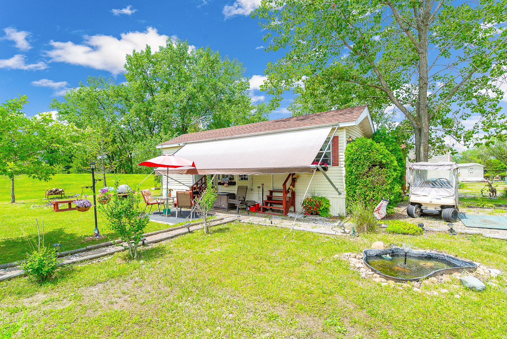 Property Photo:  25 Dinosaur Road  IL 60481 