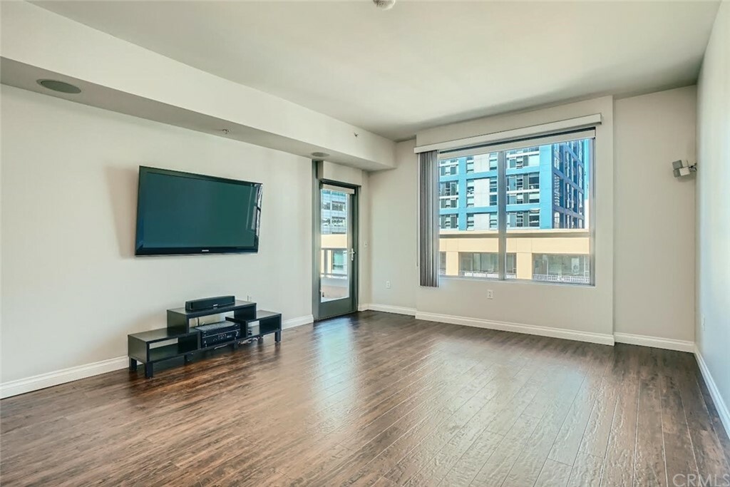 Property Photo: 253 10th Avenue 634 CA 92101