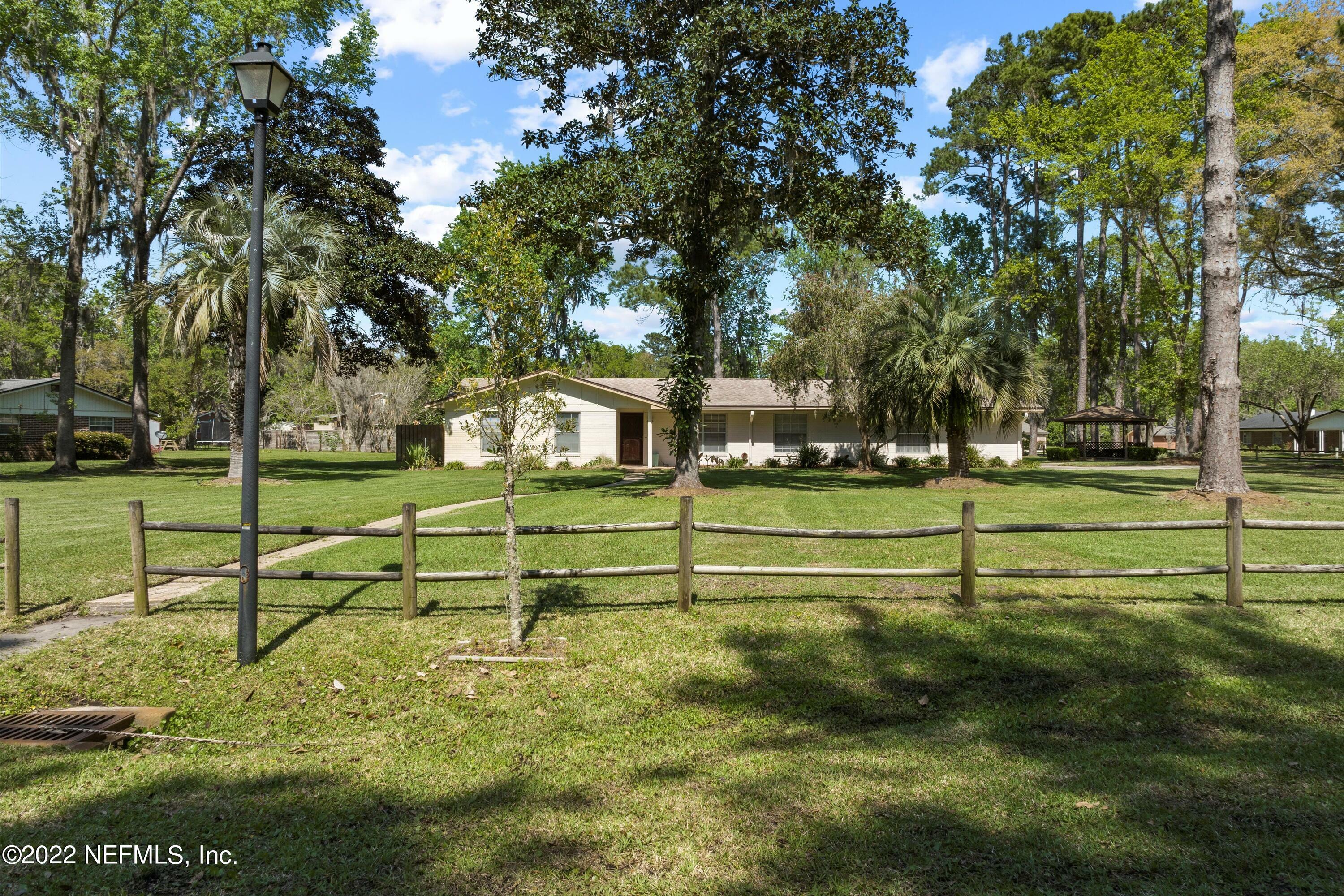 Property Photo:  14627 Capstan Drive  FL 32226 