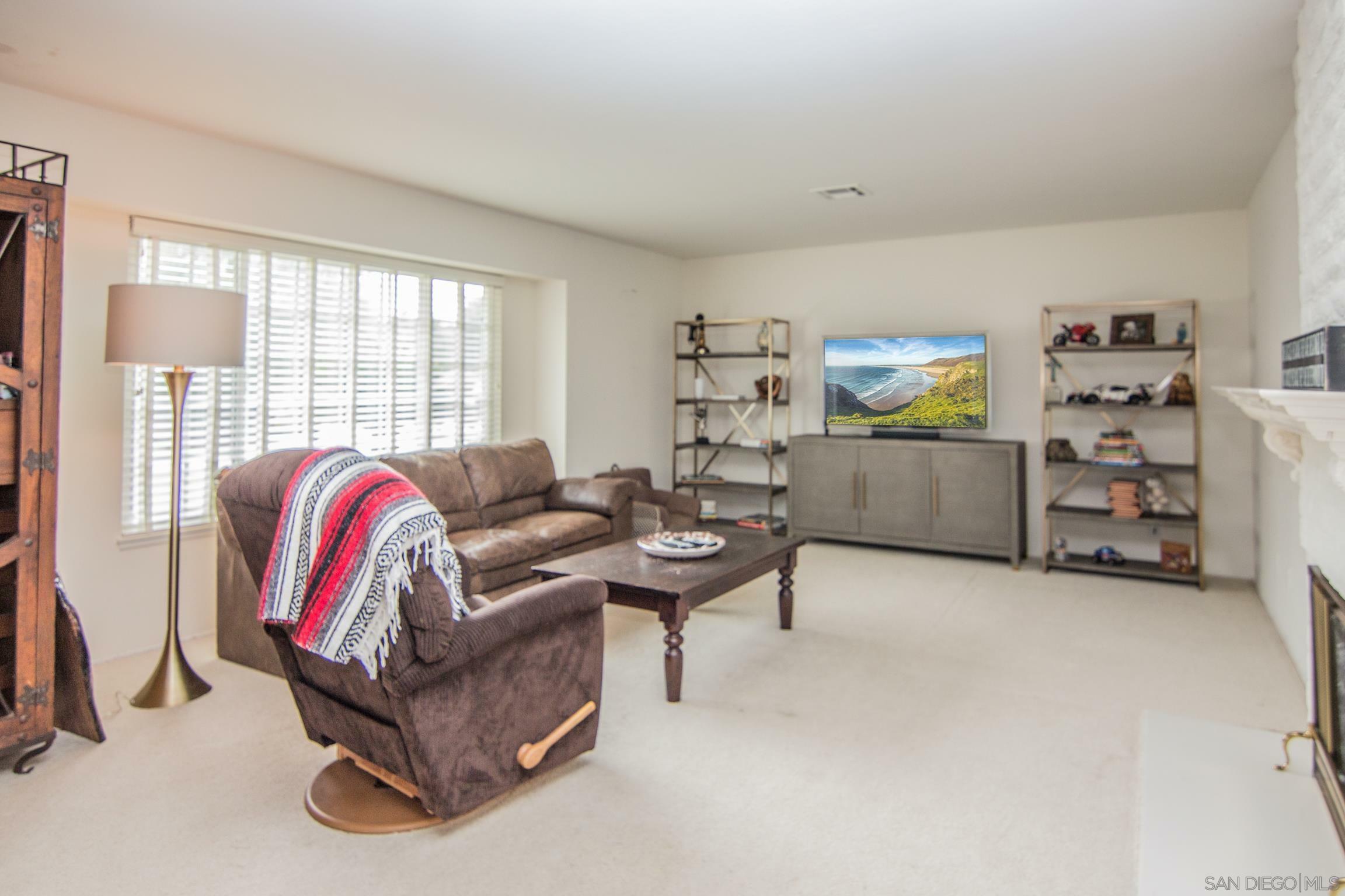 Property Photo: 18028 Mirasol Dr CA 92128
