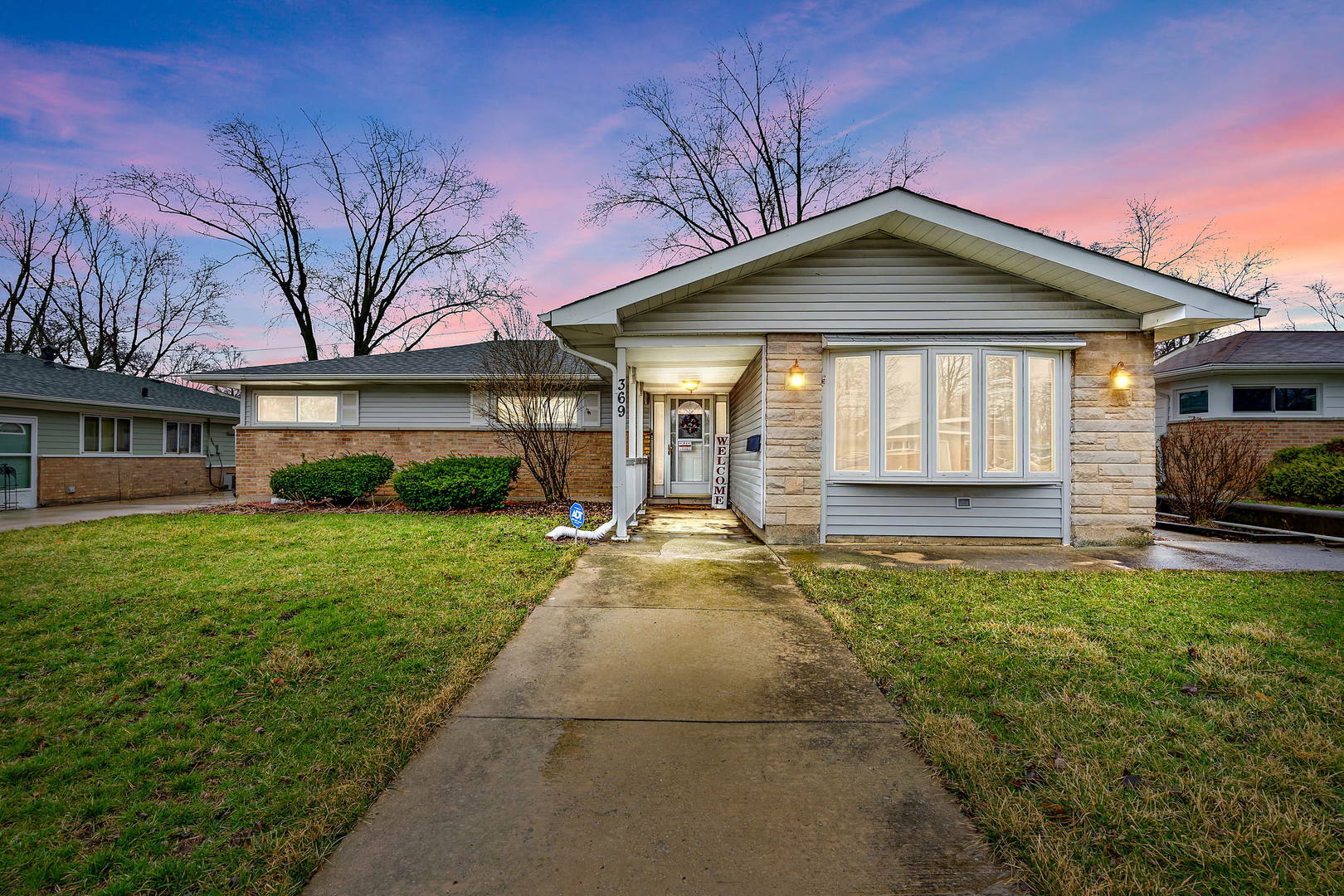 Property Photo:  369 Winona Street  IL 60466 