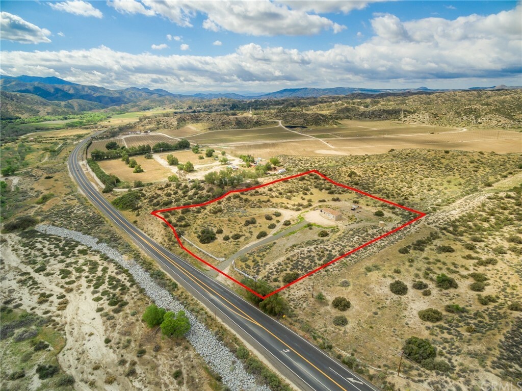 Property Photo:  44980 Hwy 79  CA 92536 