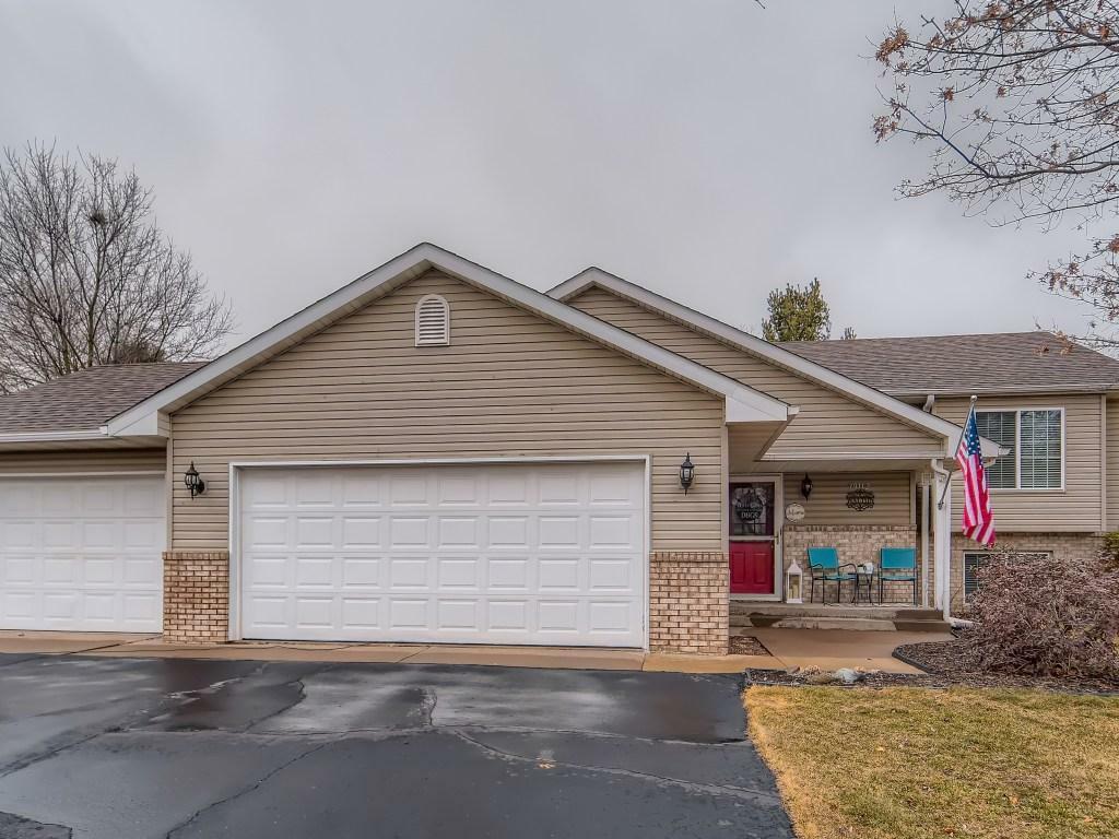 Property Photo:  39112 Riverside Court  MN 55056 