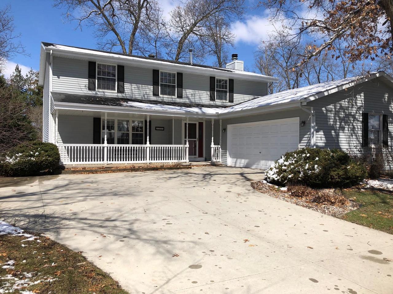 Property Photo:  4323 Fox Hills Dr  WI 53546 