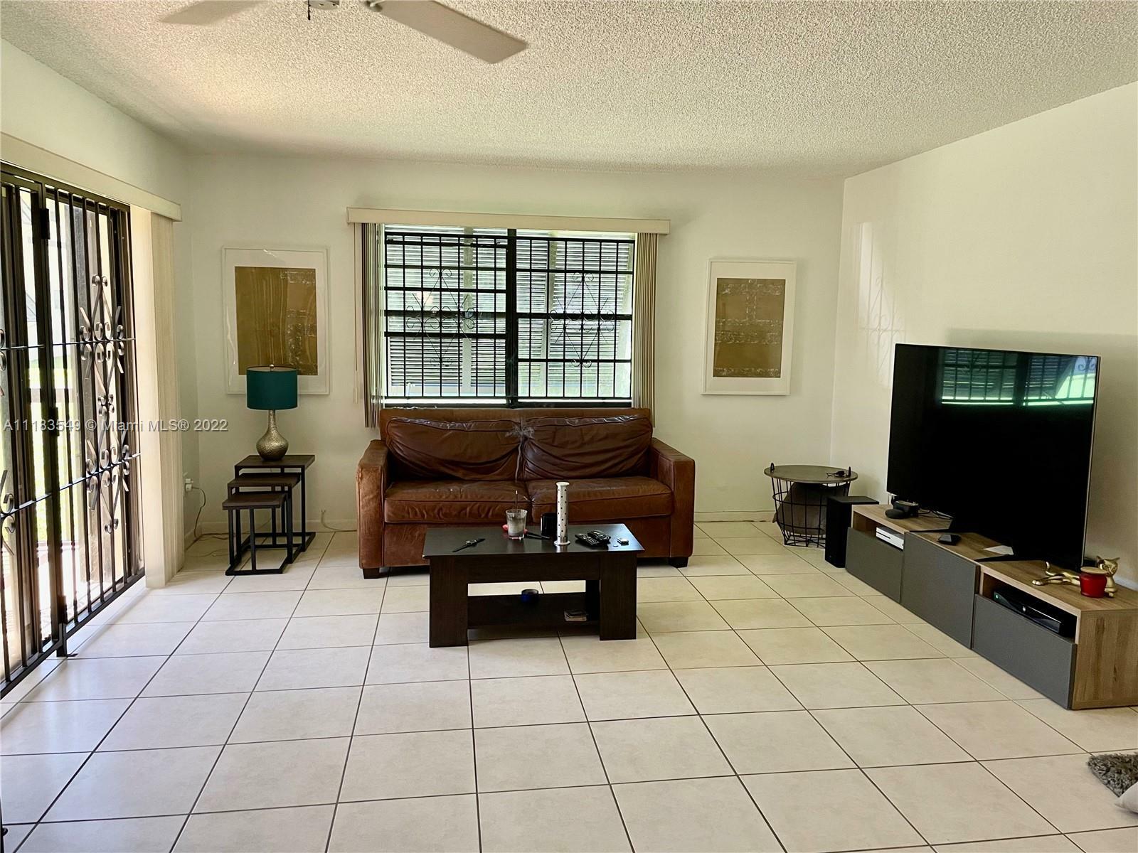 Property Photo: 7925 SW 86th St 904 FL 33143