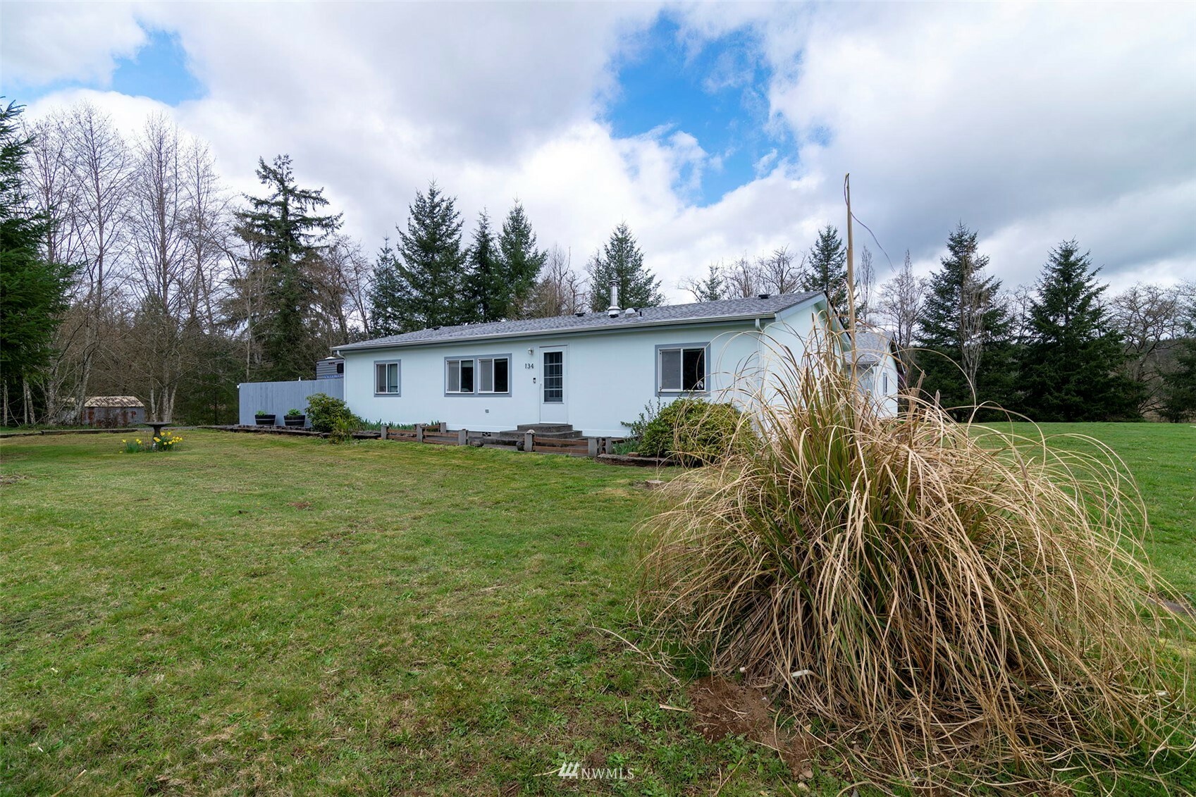 Property Photo:  134 Carlisle Lane  WA 98570 