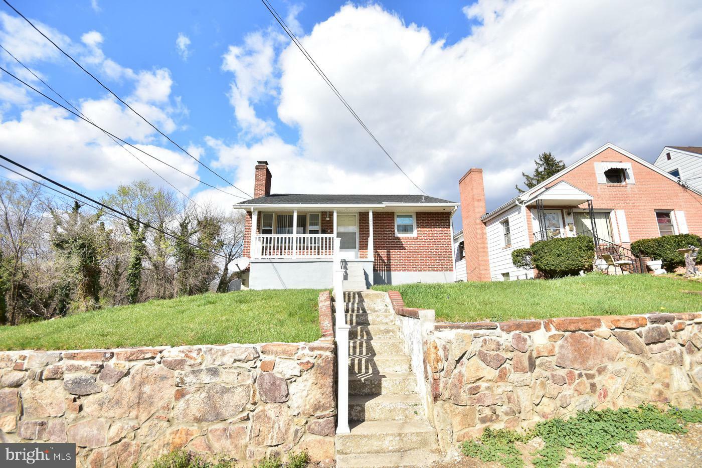 Property Photo:  120 W Moler Avenue  WV 25404 