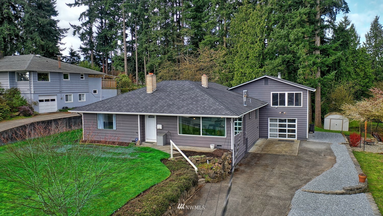 Property Photo:  4720 View Drive  WA 98203 