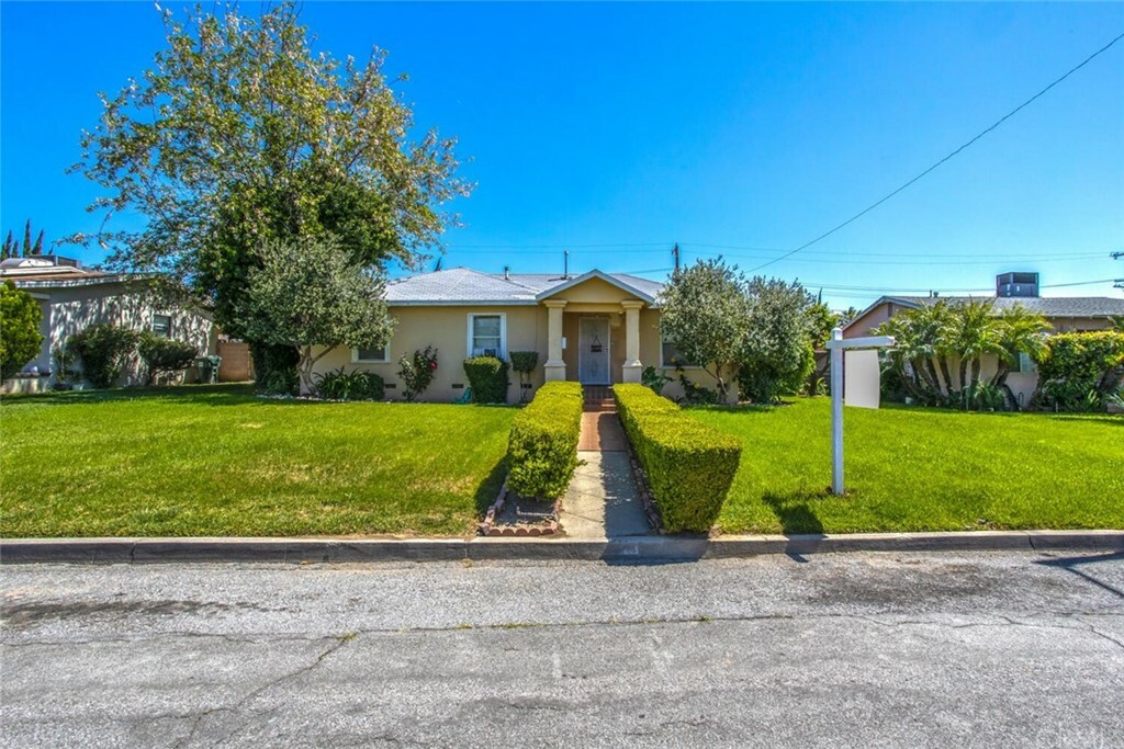 Property Photo: 3467 Hidalgo Drive CA 92404