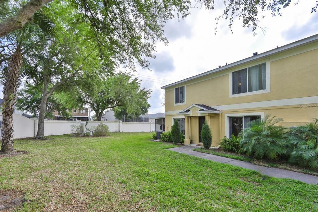 Property Photo:  10817 Keys Gate Drive  FL 33579 