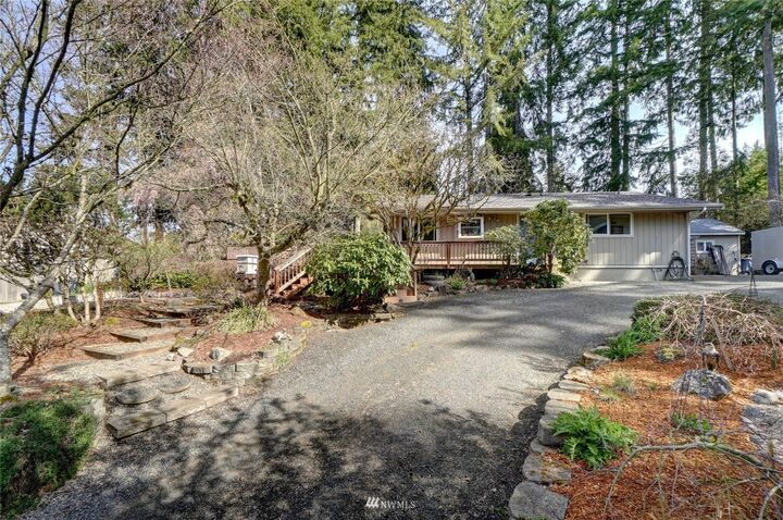 Property Photo:  61 E Village View Drive  WA 98524 