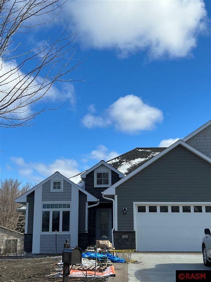 Property Photo: 116 Viking Court MN 56001