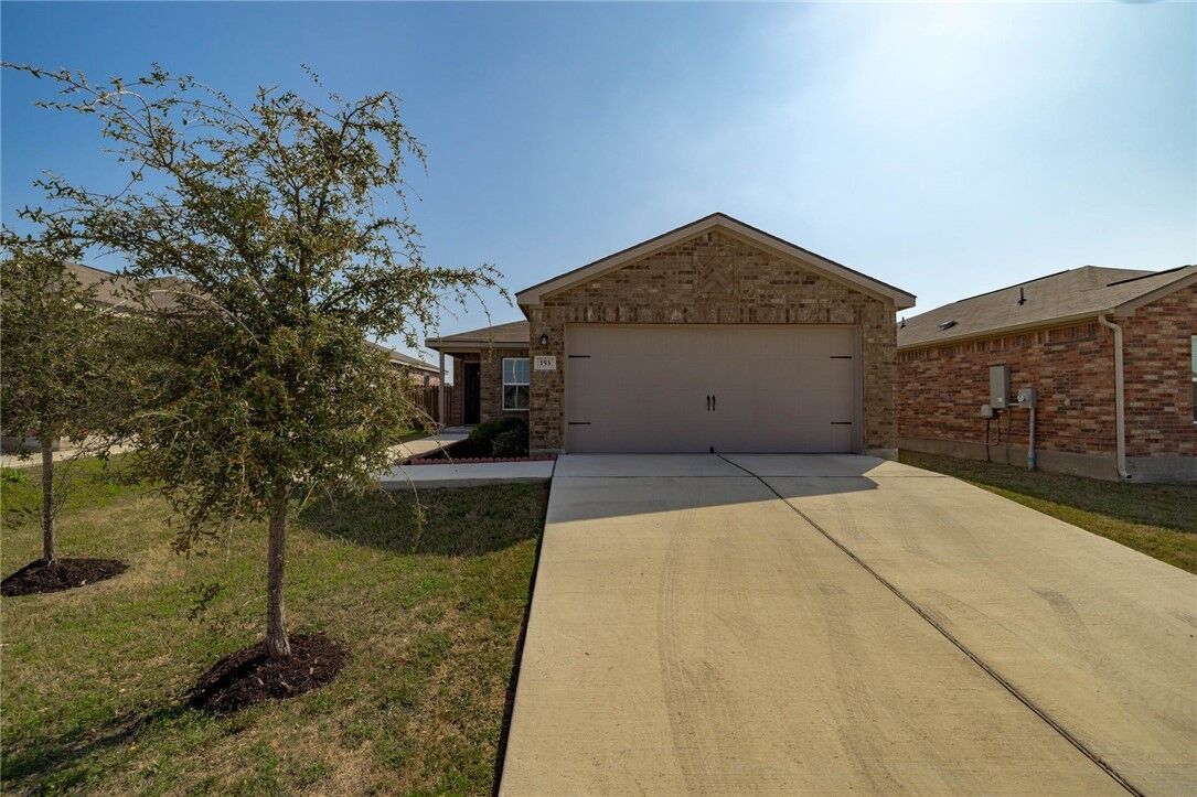 Property Photo: 153 Proclamation Avenue TX 78642