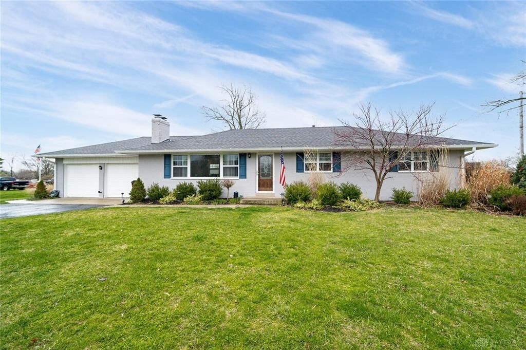 Property Photo: 3993 Fernwald Drive OH 45440