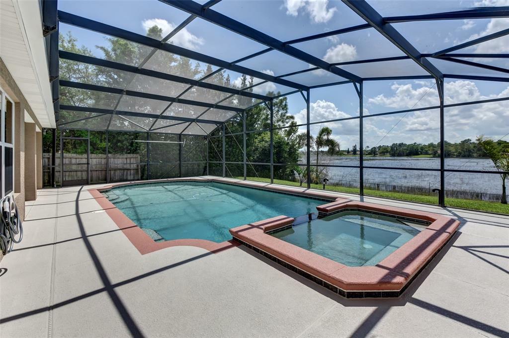 Property Photo:  910 Prescott Boulevard  FL 32738 