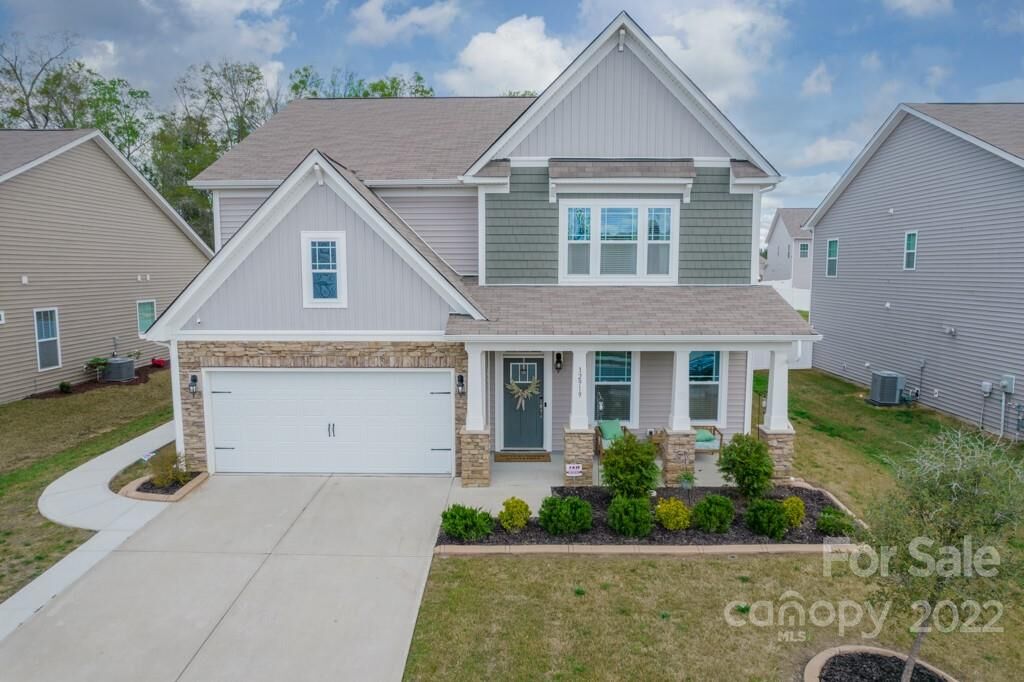 Property Photo: 12919 Franklin Square Road 127 NC 28213