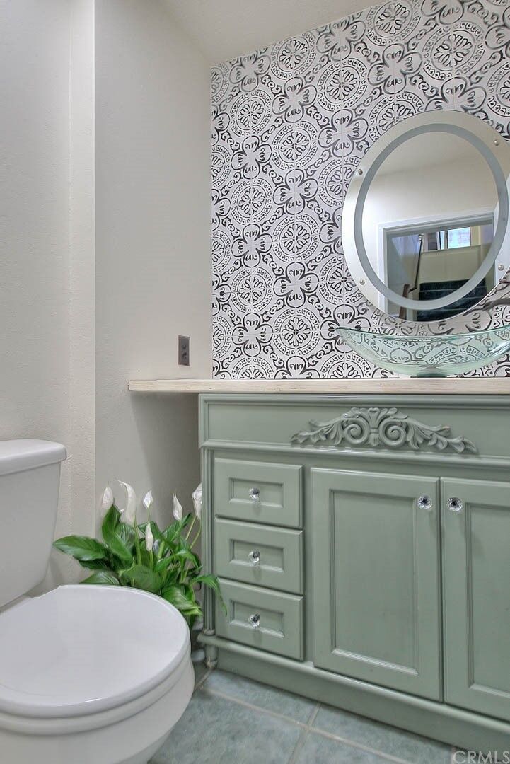 Property Photo:  2321 S Magnolia Avenue 6E  CA 91762 