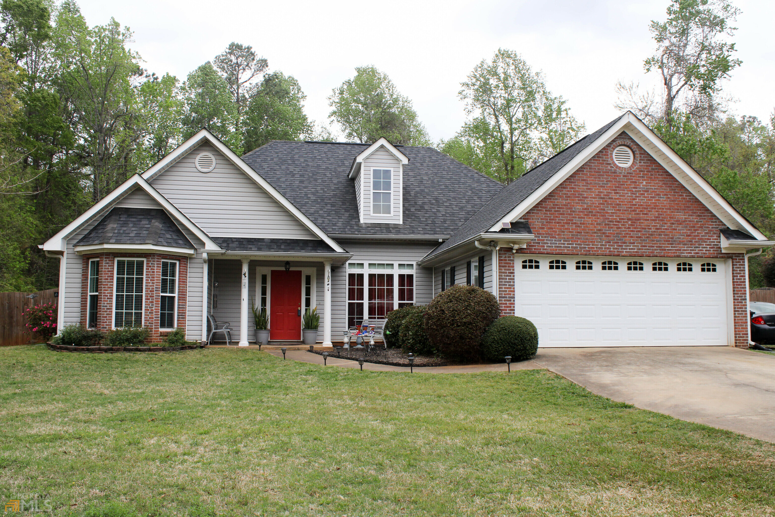 Property Photo:  304 Old Pond Road  GA 30241 