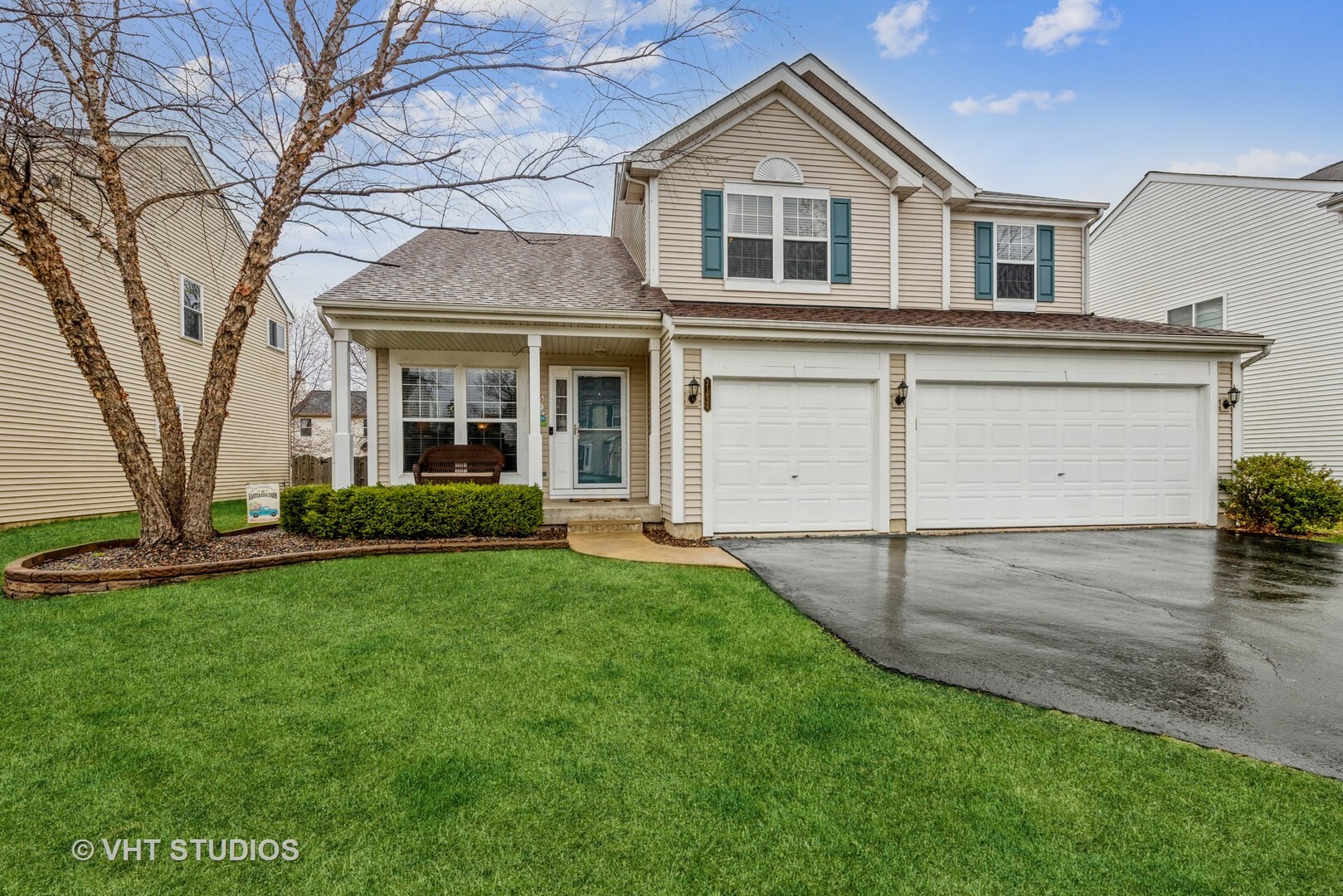 Property Photo: 31624 N Borre Drive IL 60051