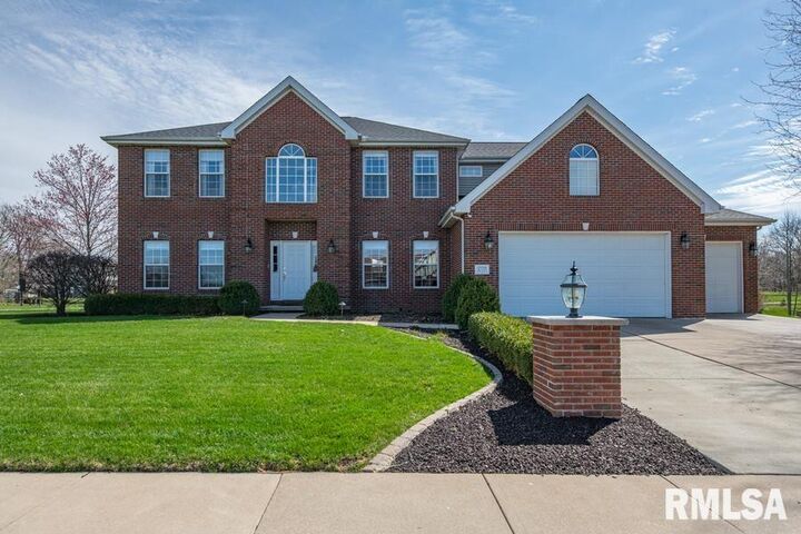 2702 W Windflower  Peoria IL 61615 photo