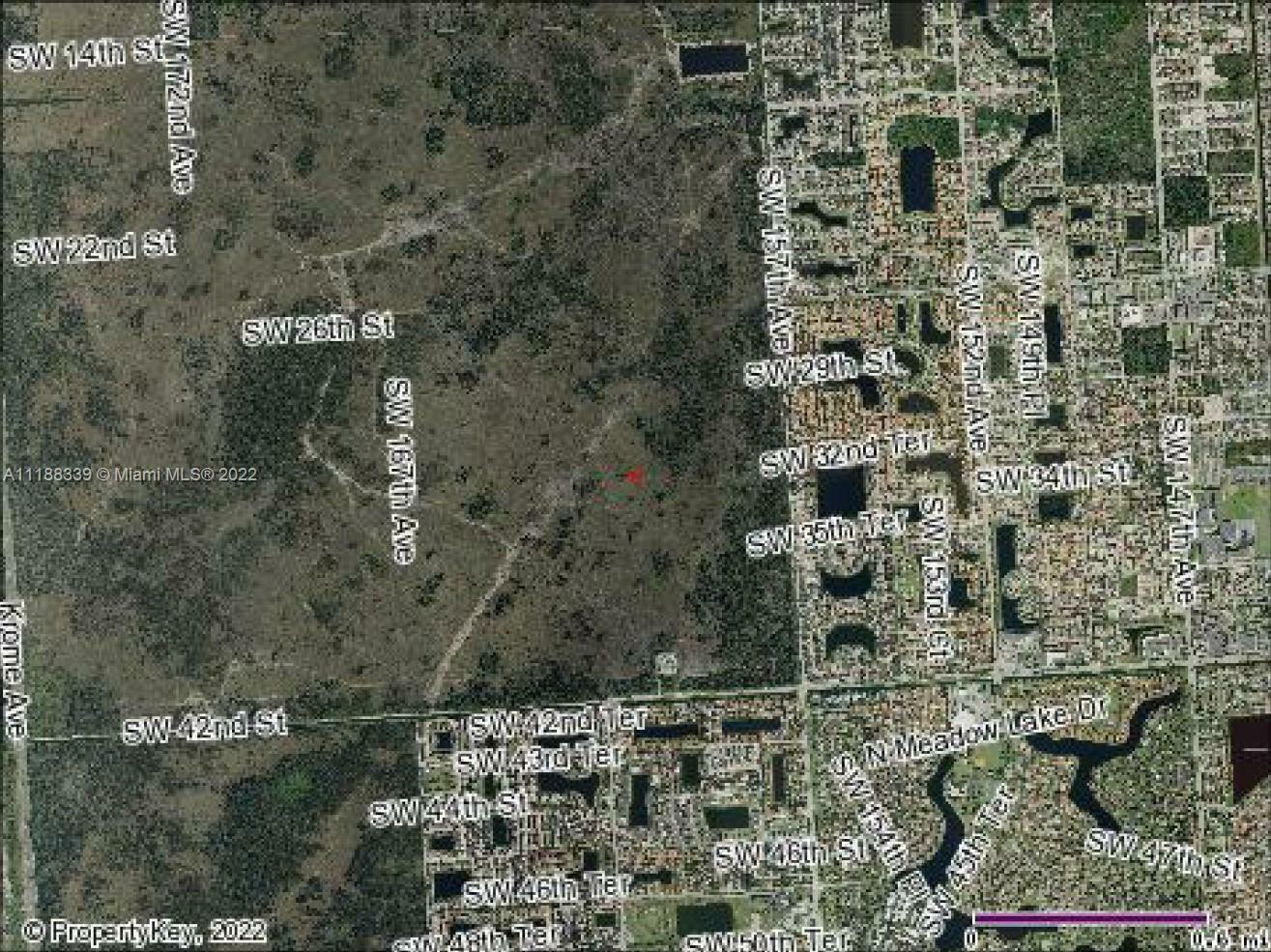 Property Photo:  SW 32 Ter &Amp SW 160 Ave  FL 33185 