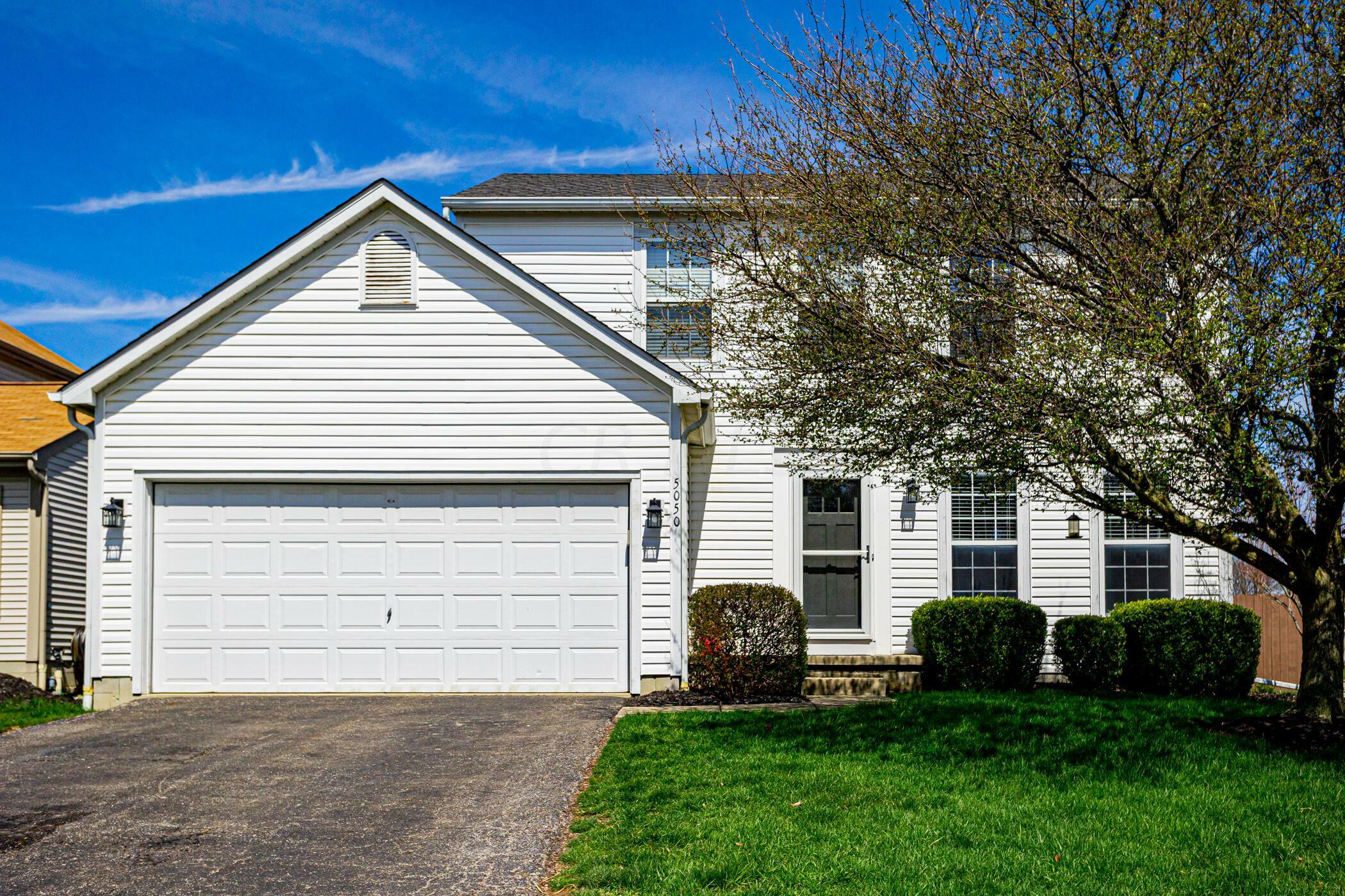 Property Photo:  5050 Hilliard Green Drive  OH 43026 