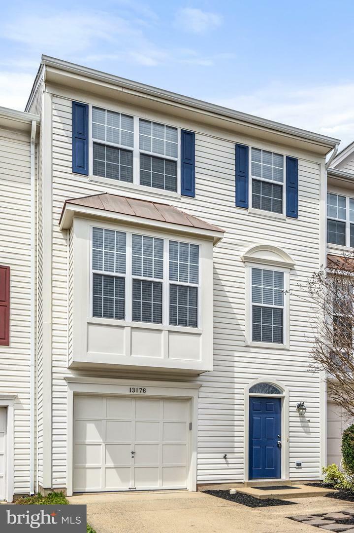 Property Photo:  13176 Diamond Mill Drive  VA 20171 